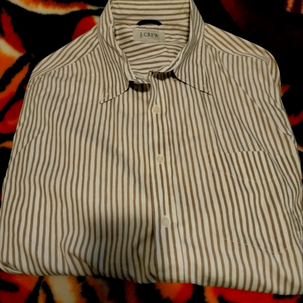Authentic J.CREW Mens Dress shirt XXL. Pre owned. New condition.Super nice.